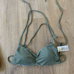 Roxy reversible bikini top